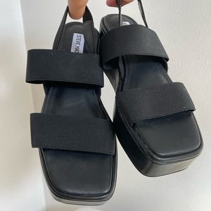 Steve Madden Black Strap Platform Sandals